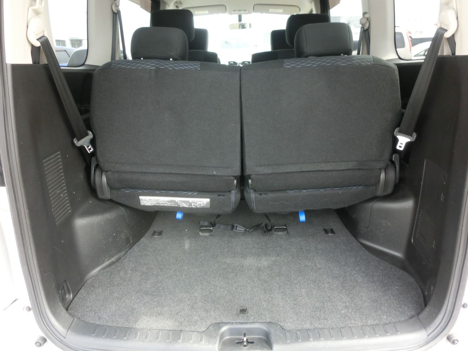 2012 Nissan Serena